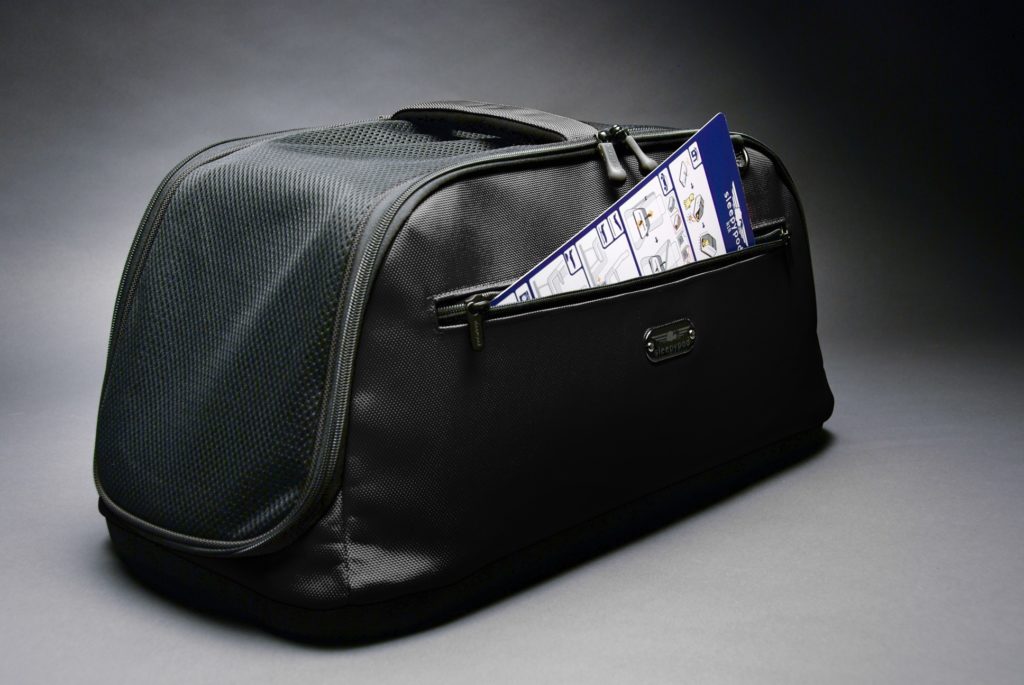 Sac de transport avion pour chien et chat SLEEPYPOD AIR Noir