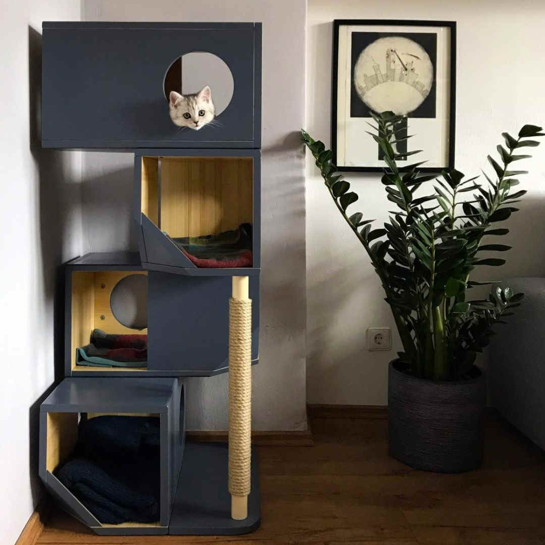 Arbre à chat design 4 étages griffoir - CATISSA Arbre à chat design 4 étages griffoir - CATISSA
