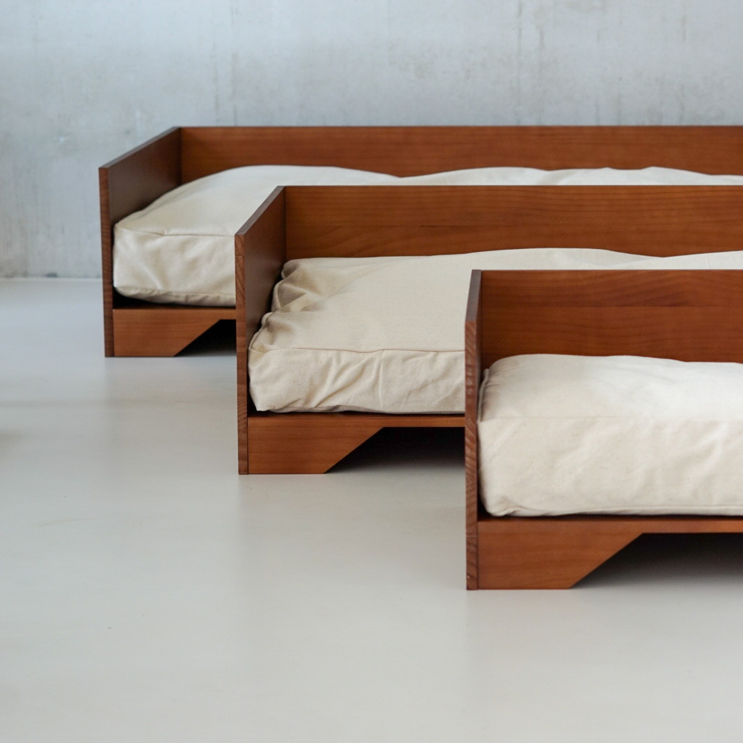 canapé en bois design pour chien et chat STUDIO canapé en bois design pour chien et chat STUDIO